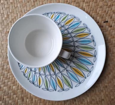 Taza y platillo Arabia Korona de los años 60