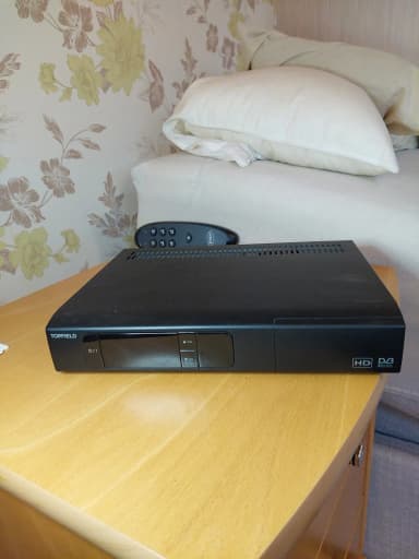 Topfield HD DV3 Digitalreceiver mit abnehmbarem 2,5 Zoll SATA HDD