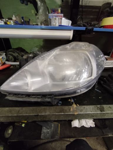 Carcasa izquierda de faro para Nissan Tiida