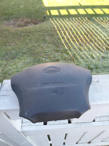 Airbag Nissan compatible con modelos 1996-2002
