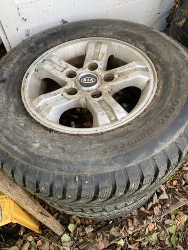 Llantas de aluminio con neumáticos incluidos