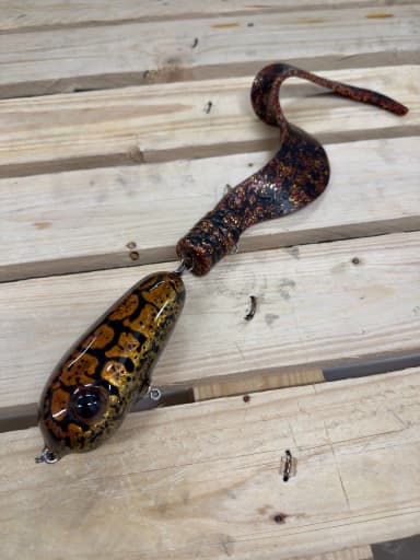 Señuelo Mälaren Lures Fatpike Tail jerkbait de Suecia