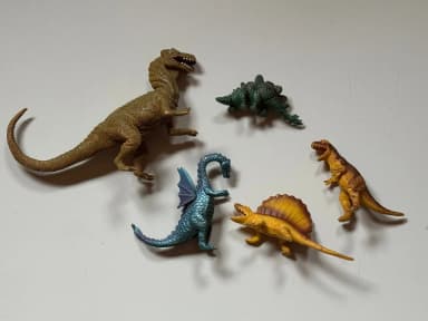 New dinosaur miniatures available - great gift idea