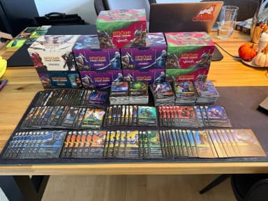 Gran subasta de aproximadamente 9 kg de cartas Riftbound