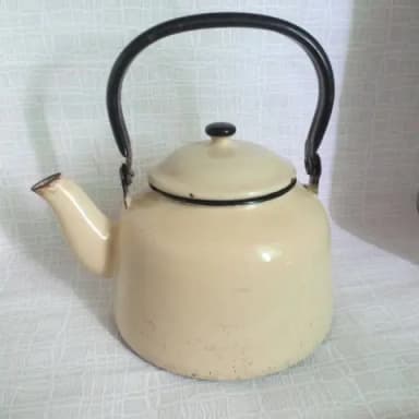 Gran cafetera esmaltada de 2 litros Kockum Retro