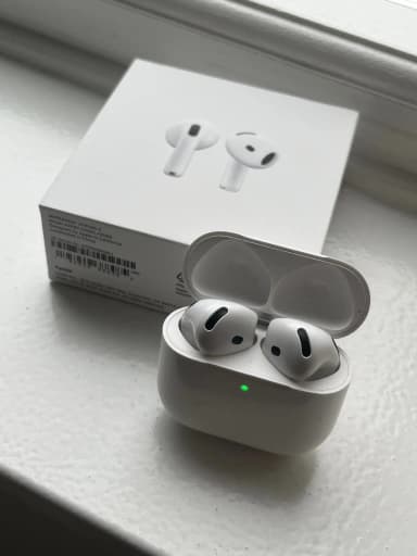 Apple AirPods 4 im Auktionsangebot