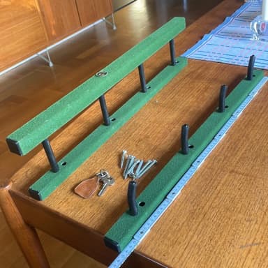 Abschließbarer Gewehrständer mit ASSA-Schloss für 4 Gewehre