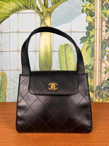 Bolso vintage Chanel negro con asa superior