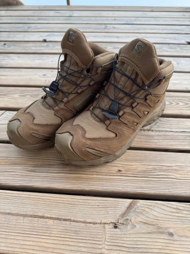 Salomon XA Forces Mid -saappaat, väri coyote, koko 42 2/3