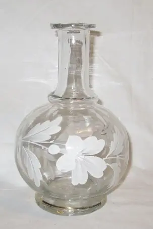 Jarra de agua con diseño floral blanco en venta
