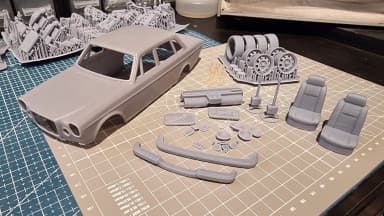 1/24 scale model of 1972 Volvo 164