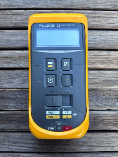 Fluke 12 Multimeter bei Auktion