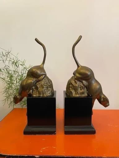 Paar Buchstützen im Art-Déco-Stil mit Panthern