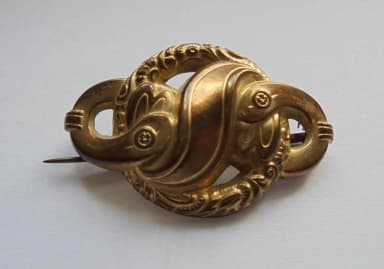 vintage 19th century gold-plated brooch