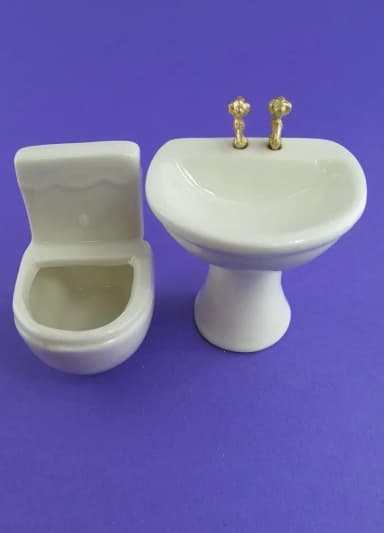 Set de baño en miniatura disponible