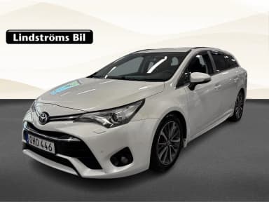 Toyota Avensis Kombi Active Plus 2.0 con neumáticos de invierno y verano