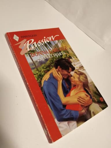Libro Stolen Heart de Donna Carlisle de Harlequin Passion