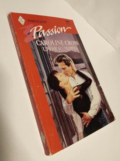 Uppdrag; mamma by Caroline Cross in very good condition