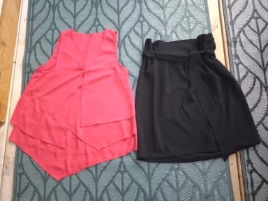 Pink tank top and black skirt set size M