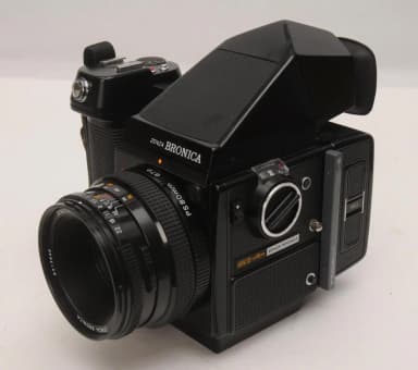 Zenza Bronica SQ-AM mit Zenzanon PS 80mm f/2,8 Objektiv