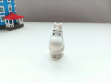 Moomin ceramic mini figurine from Mumin series