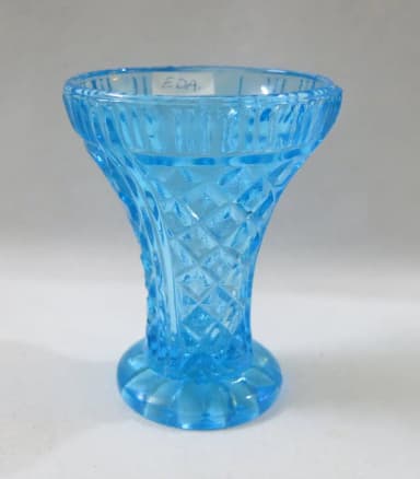 Vase aus massivem Glas von Eda Glasbruk