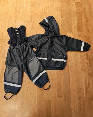 Traje impermeable forrado Didriksons talla 80 con guantes
