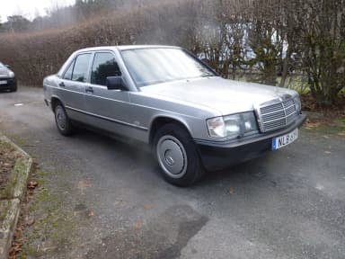 Mercedes-Benz 190 E 2.3 de 1987 en subasta