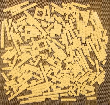 LEGO white plates mixed pieces about 180 grams