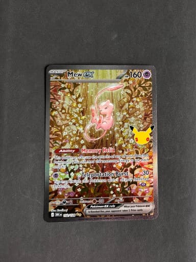 Carta Mew ex 152/128 de la serie 30th Celebration Pokémon
