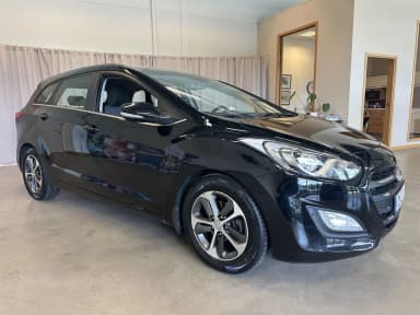 Hyundai i30 Wagon 1.6 GDI DCT with 135hp from 2017