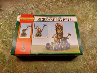 Warhammer Fantasy Old World Skaven Screaming Bell alkuperäislaatikoineen