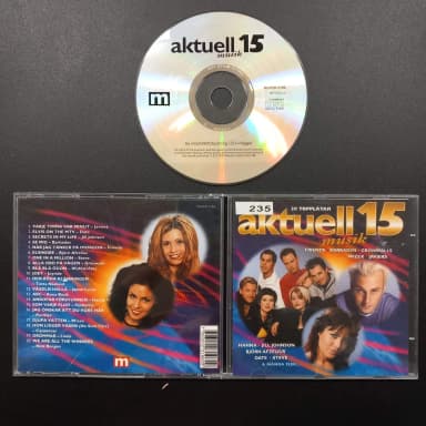 Set mit 15 Musik-CDs in gutem Zustand