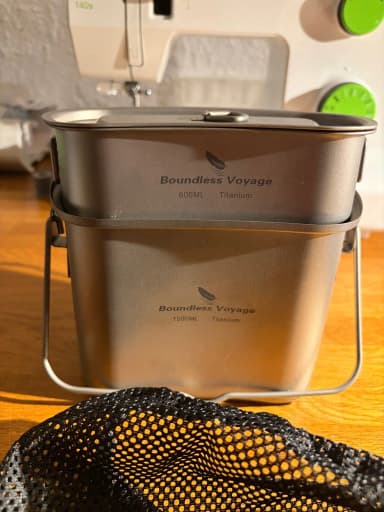 Boundless Voyage Titan-Kochgeschirr 1,5 L und 0,6 L, unbenutzt