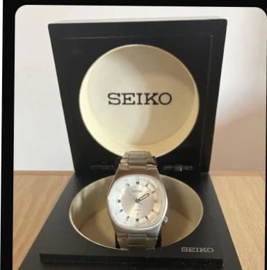 Unbenutzte Vintage Seiko 7N82-6E50 Quarzuhr aus Japan
