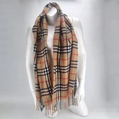 Bufanda auténtica Burberry Nova Check de lana de cordero