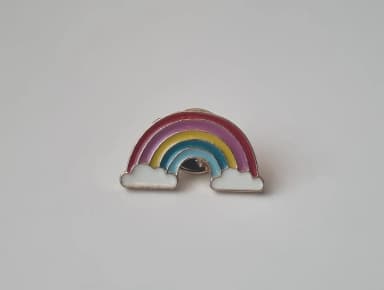 Pin colorido de arcoíris disponible en Suecia