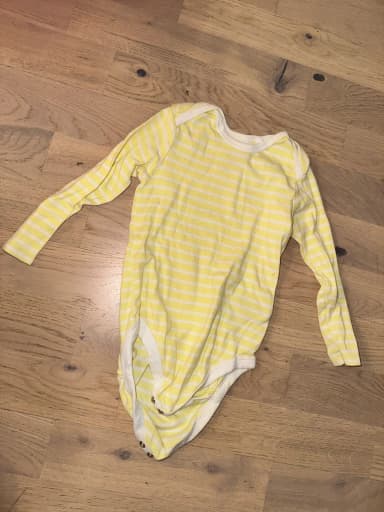 Lupilu keltainen body koko 86/92