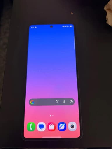 Samsung Galaxy Z Flip7 512GB entsperrt in sehr gutem Zustand