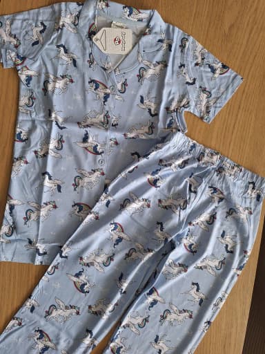 Uusi RolyPoly pyjamapuku koko 12-13 vuotta