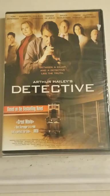 DVD Detective sin abrir en plástico