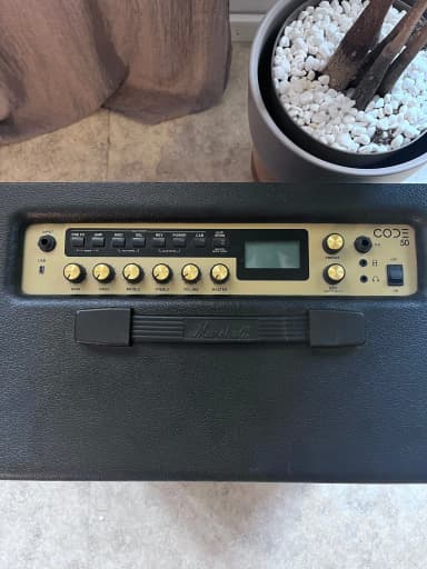Amplificador de guitarra Marshall CODE 50 en venta