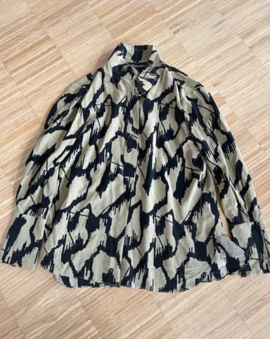By Malene Birger Bluse in Schwarz und Beige, Größe 36