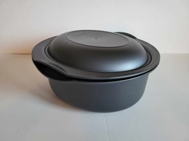 Tupperware UltraPro 5-liter, brand new