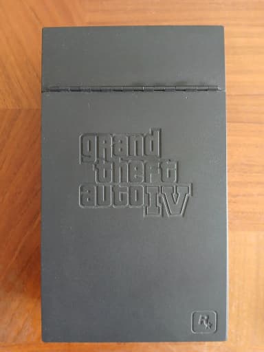 GTA IV Collectors Edition metal bank lock box