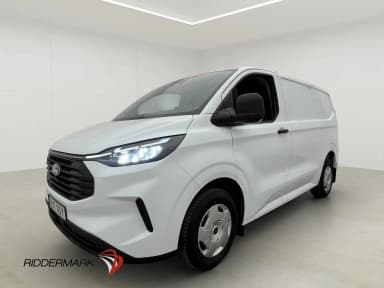 Ford Transit Custom with cockpit heating and rear camera