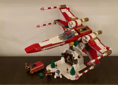 LEGO Star Wars Christmas X-Wing set 4002019