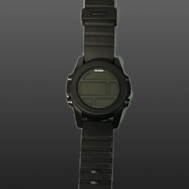 Nixon Digitalklokuhr The Unit in Schwarz