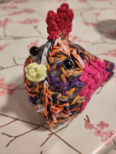 Exclusive handmade crocheted bird by SILLA