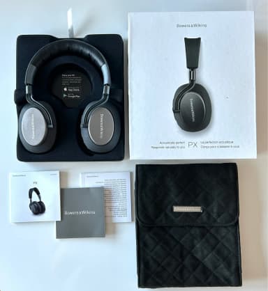 Bowers & Wilkins PX kabellose Kopfhörer in Space Grey mit Originalverpackung